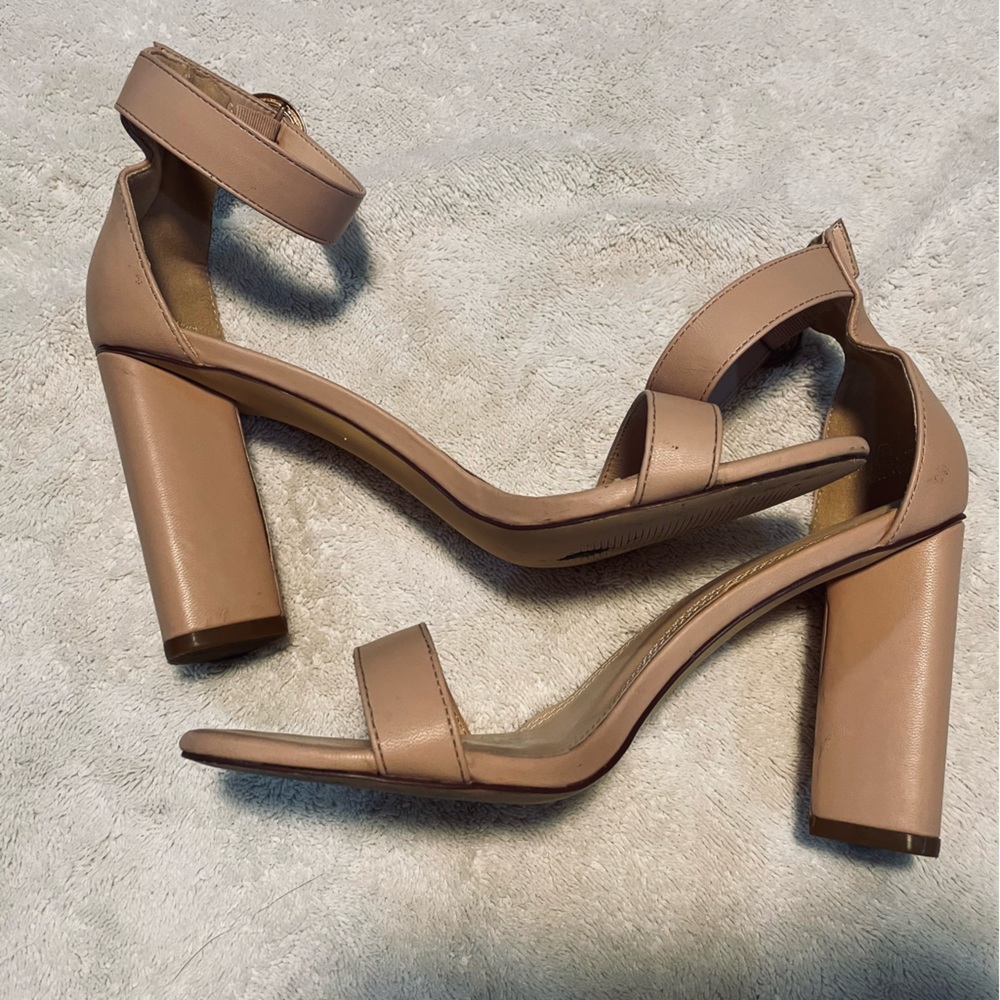 Lulus Nude Heels, 8.5